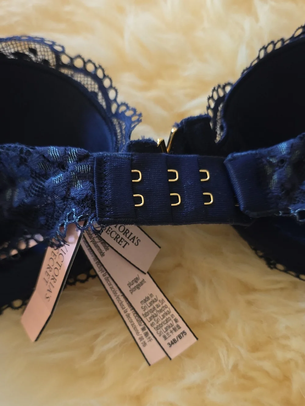 Victoria's Secret Love Cloud Matching Bra Panty Set 34B M Ensign Plunge NWT